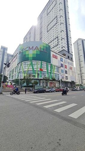 Bán nhà 5 tầng ngay mặt tiền cao lỗ Q8