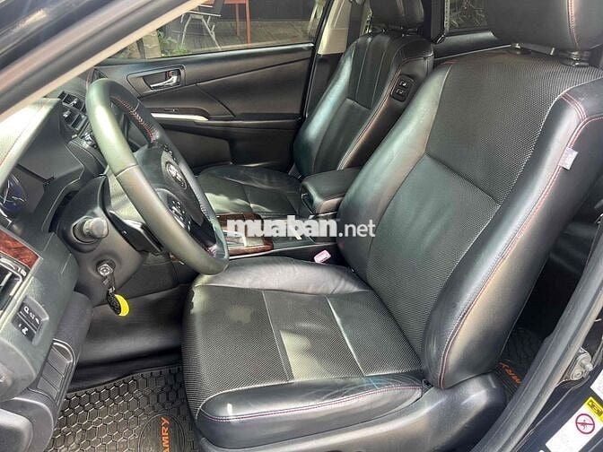 Toyota Camry 2.5Q 2017 Mua Mới 1 Chủ