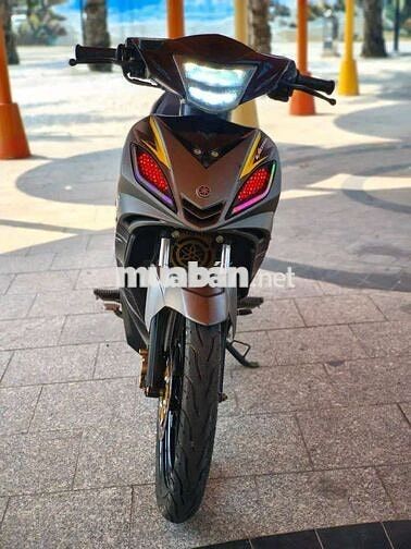 Yamaha Exciter 135 xún áo cần bán hoạc gl xe khác