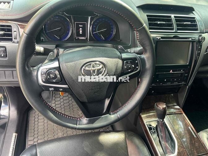 Toyota Camry 2.5Q 2017 Mua Mới 1 Chủ