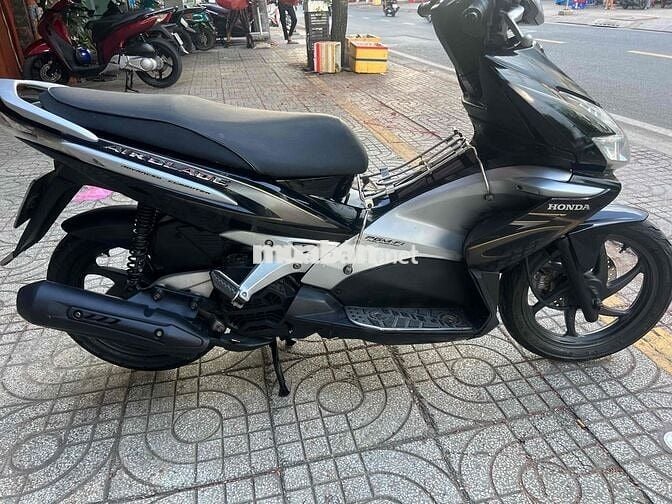 Honda Air Blade 2024 Đen bạc 54424 km