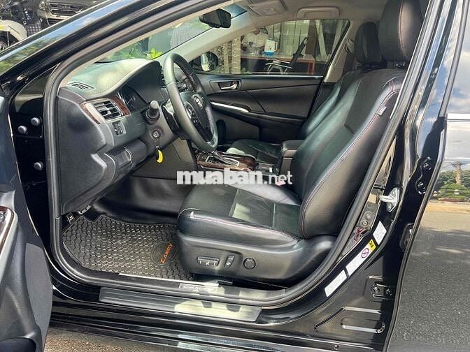 Toyota Camry 2.5Q 2017 Mua Mới 1 Chủ