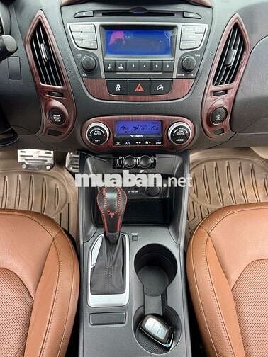 Hyundai Tucson 2.0 AT 2014 Trắng Xăng Tự động