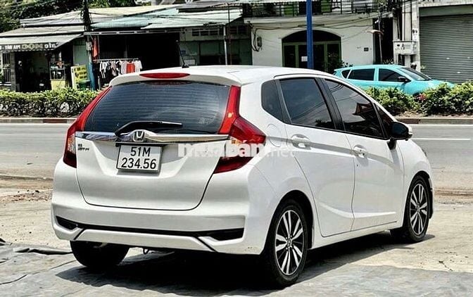 Honda Jazz VX 2019 Trắng CVT 80.000 km