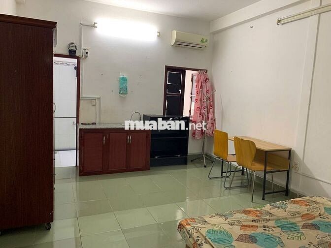 Phòng BÌNH THẠNH trước nhà là công viên, ở được 3-4 người, CHÍNH CHỦ