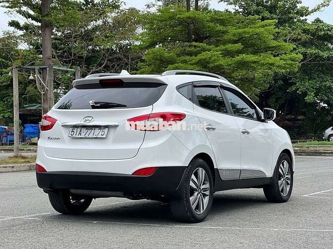 Hyundai Tucson 2.0 AT 2014 Trắng Xăng Tự động