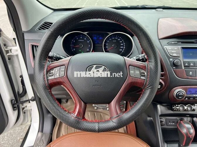 Hyundai Tucson 2.0 AT 2014 Trắng Xăng Tự động