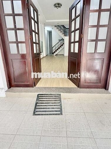Hẻm 5m Vườn Lài, 1 Lầu 1 sân Thượng, 4 x 17,5m, 2 Phòng, 2 wc