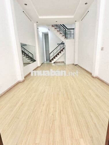 Hẻm 5m Vườn Lài, 1 Lầu 1 sân Thượng, 4 x 17,5m, 2 Phòng, 2 wc