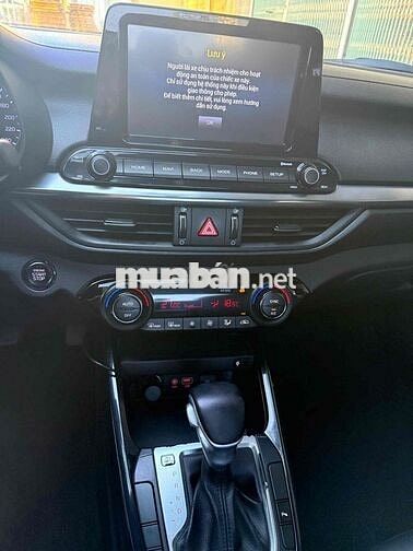 Kia Cerato 2.0AT Đen Tự động