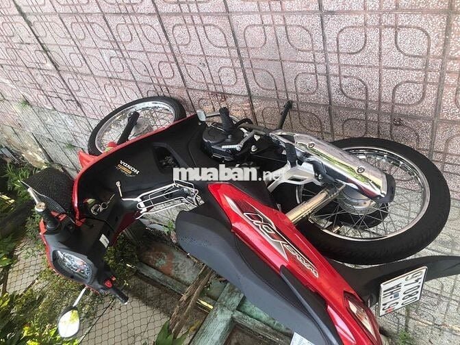 Honda Wave RSX đỏ xe số