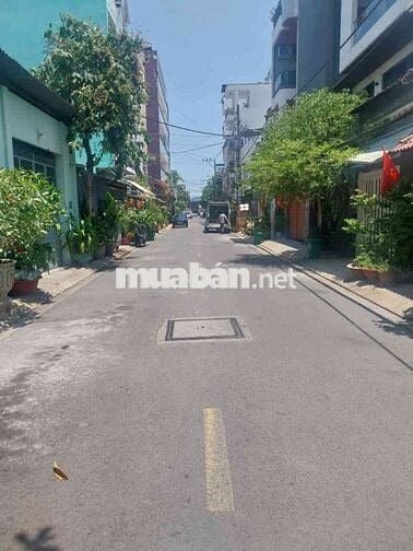 HẺM TO NHÀ RỘNG GIÁ TỐT-NHÀ 4.2×22-5 TẦNG-HXT-TRỊNH ĐÌNH TRỌNG TÂN PHÚ