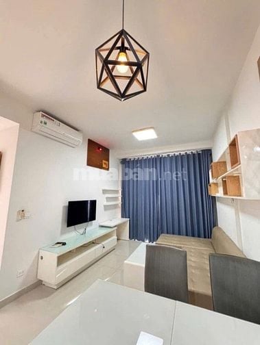 Rộng 76m2, 2p ngủ,nội thất, C/c Âu cơ Tower- Tân Phú  giá 10tr/th