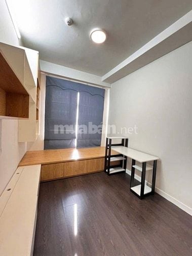 Rộng 76m2, 2p ngủ,nội thất, C/c Âu cơ Tower- Tân Phú  giá 10tr/th