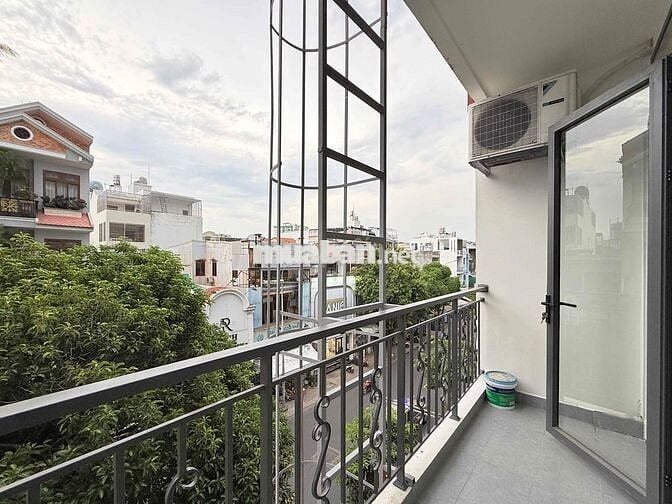 CHO THUÊ PHÒNG DẠNG 1PN TÁCH BẾP FULL NỘI THẤT BANCOL GẦN VHU