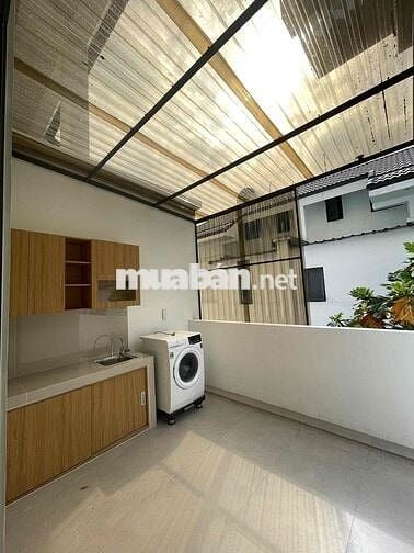 Biệt thự mới ngăn phòng từng lầu full nội thất 5.5triệu/tháng