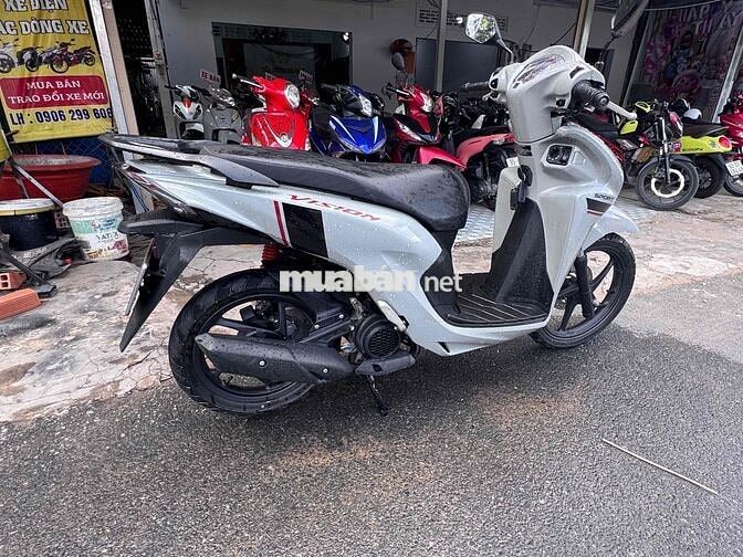 Honda Vision 2024 Xám