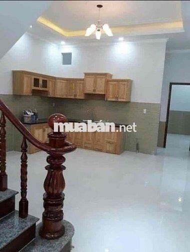 kẹt tiền cần bán gấp căn nhà gần bến xe quận8