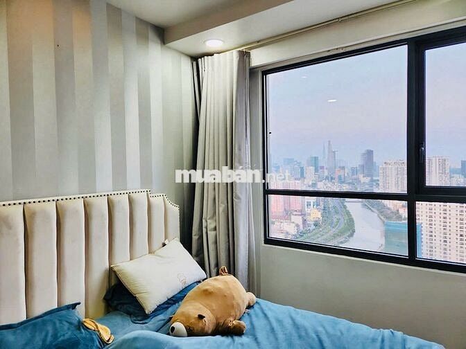 Cho thuê Gấp căn hộ SKY CENTER, 96m2, 3pn, 2wc, giá chỉ 22tr 