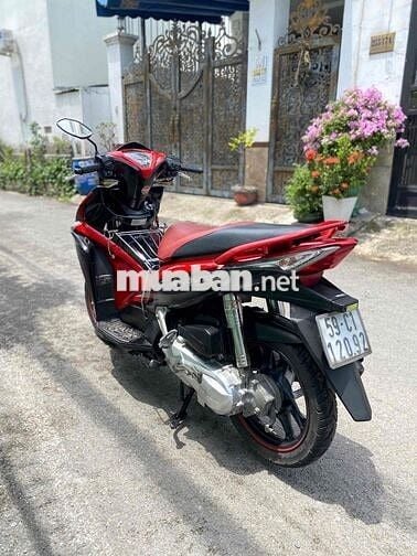 Honda Air Blade 2012 Đỏ đen bstp chính chủ ký giấy