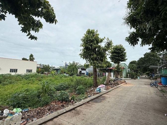  SIÊU PHẨM CÓ 1-0-2: ĐẤT LÔ GÓC 3 MẶT TIỀN – TRUNG TÂM XÃ TRƯỜNG LONG