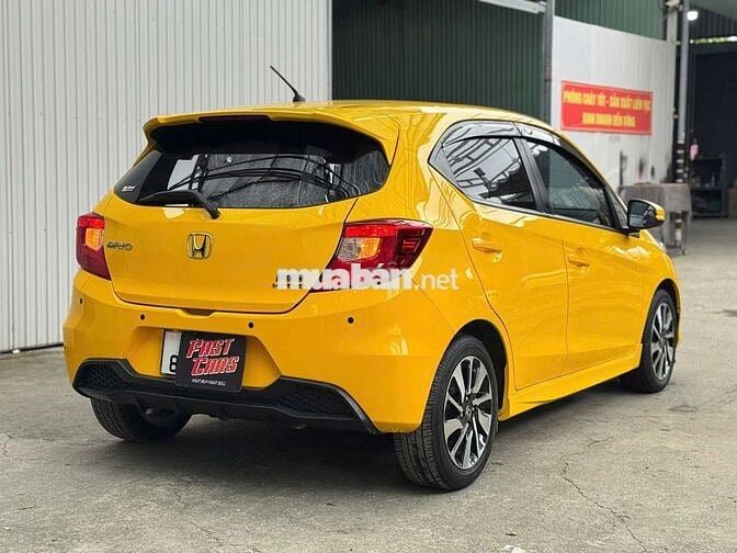 Honda Brio RS 2021 1.2AT, màu vàng,nhập Thái,2v9km