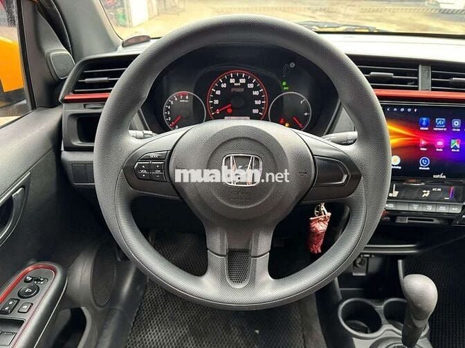 Honda Brio RS 2021 1.2AT, màu vàng,nhập Thái,2v9km