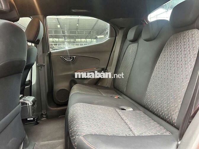 Honda Brio RS 2021 1.2AT, màu đỏ, 25.000 km