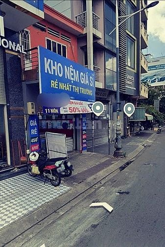 CĂN 1: CHO THUÊ NHÀ MT NGUYỄN VĂN CỪ, P. CẦU KHO, Q.1, 40TR.