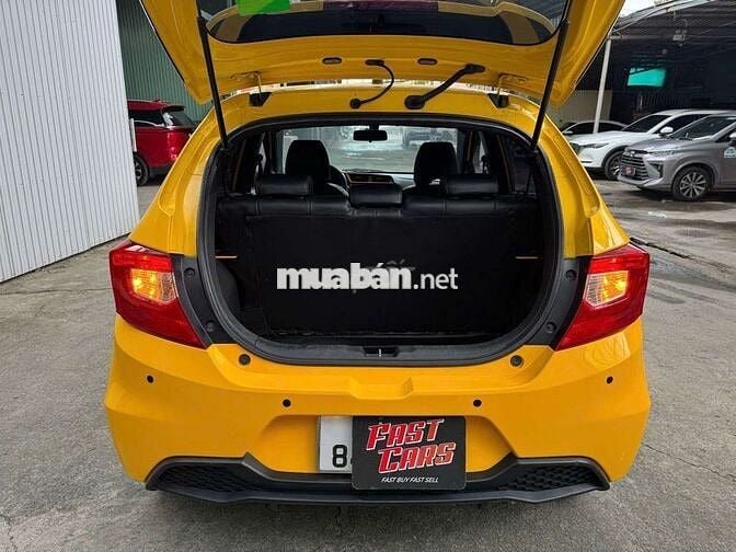 Honda Brio RS 2021 1.2AT, màu vàng,nhập Thái,2v9km