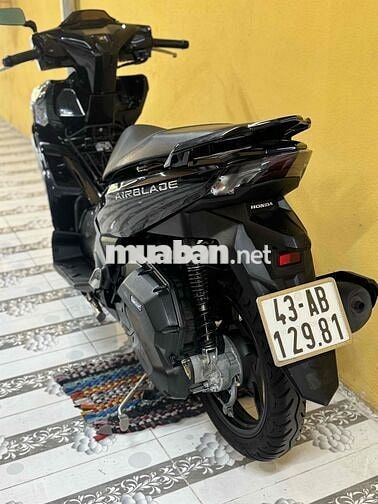 Air Blade 125 2025 Đen bóng 11000 km mới 97%