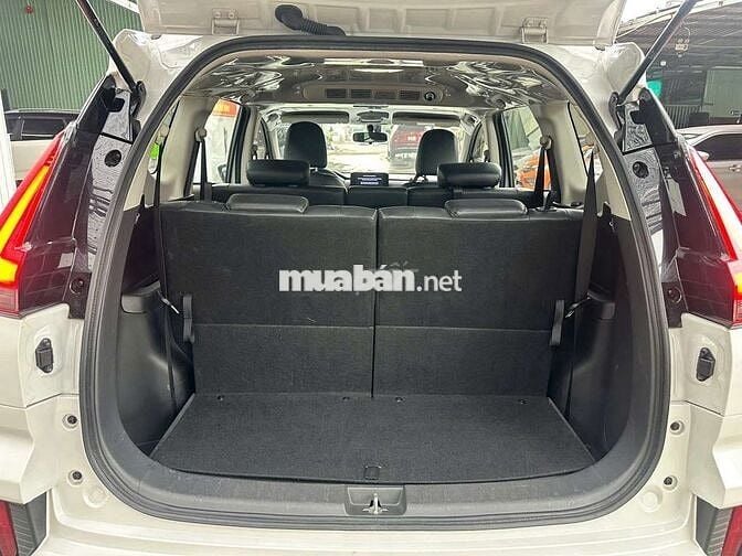Mitsubishi Xpander Premium 2025 1.5L,màu trắng,3v7