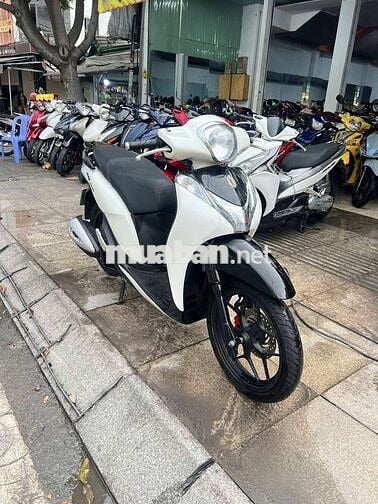 Honda SH Mode 2018 Trắng đen đã sử dụng