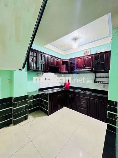 NHÀ ĐẸP TRỤC ĐƯỜNG TÔN ĐẢN - DTSD 243M2 - SHR NỞ HẬU NHẸ - CHỈ 4.X Tỉ