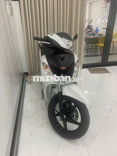 Honda SH 150i Mẫu Ý 2010 Trắng