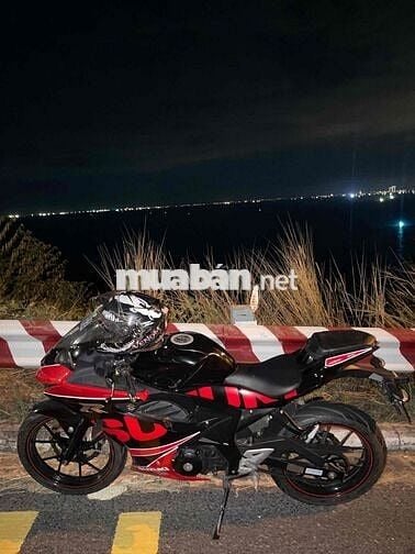 Suzuki GSX-R150 150cc Đen đỏ 16.202 km