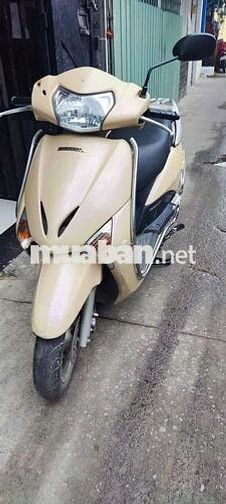 Honda Lead 2011 Vàng kem Việt Nam