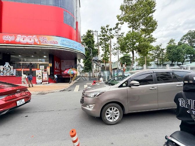 BÁN NHÀ C4 NGAY NGUYỄN KIM - VÕ VĂN NGÂN - GẦN GA METRO - 50 M2