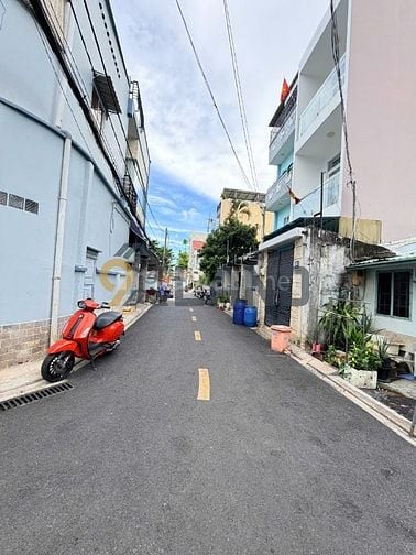 BÁN NHÀ C4 NGAY NGUYỄN KIM - VÕ VĂN NGÂN - GẦN GA METRO - 50 M2
