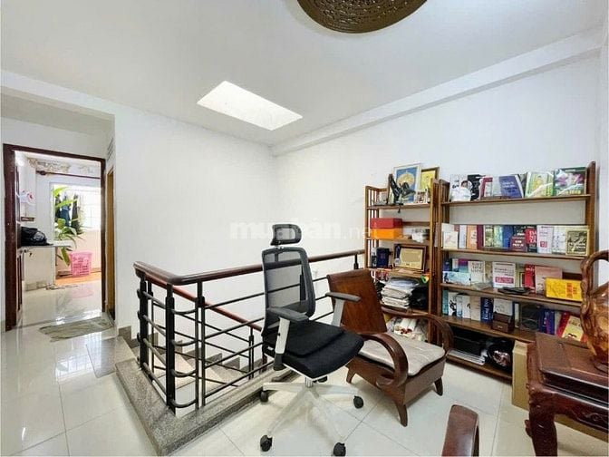 CẦN BÁN GẤP NHÀ MỚI ĐẸP 2 MẶT TIỀN HẺM XE HƠI CÔ BẮC, PHÚ NHUẬN