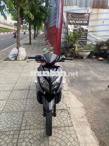 Yamaha Nouvo Tự động màu Đen