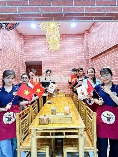 CẦN TUYỂN PHỤC VỤ QUẬN 5 GẤP