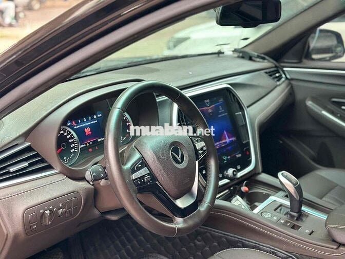 Toyota Hà Đông ban Vinfast Lux A 2019 Đen 39000 km