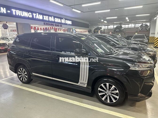 Toyota Veloz Cross CVT 2022 Đen 57000 km