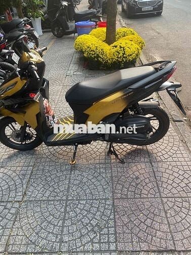 Honda Vario 125 2025 Vàng Đen