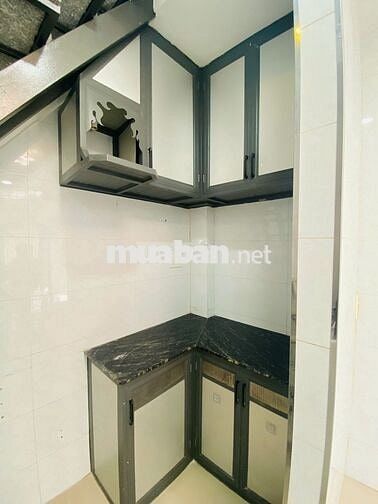 Bán nhà mới vị trí đẹp đường Âu Dương Lân P2 Q8 