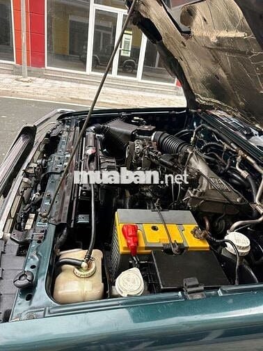 Mitsubishi Pajero 2002 Xanh rêu