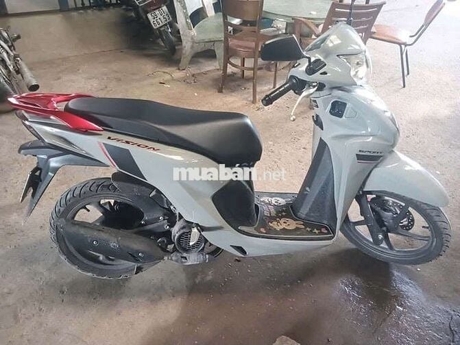 Honda Vision 2025 Xám 4000km