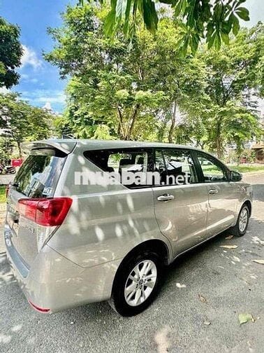 Toyota Innova E 2020 Số sàn Bạc 61.000km