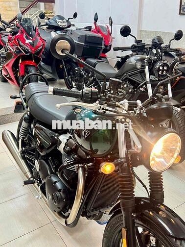 Triumph Speed Twin 2024 Competition Green 7.000 km